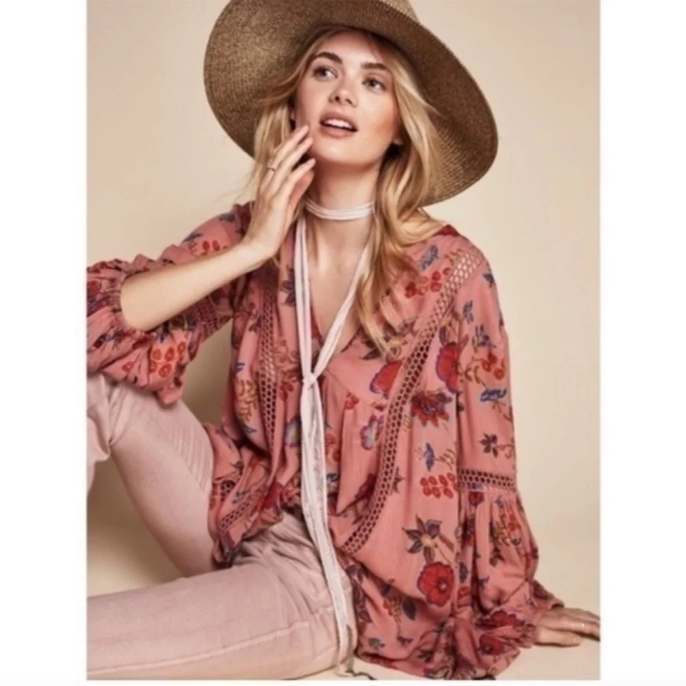 FREE PEOPLE Pink Floral Just Two Of Us Tunic Floral Bell Sleeve Small oversized